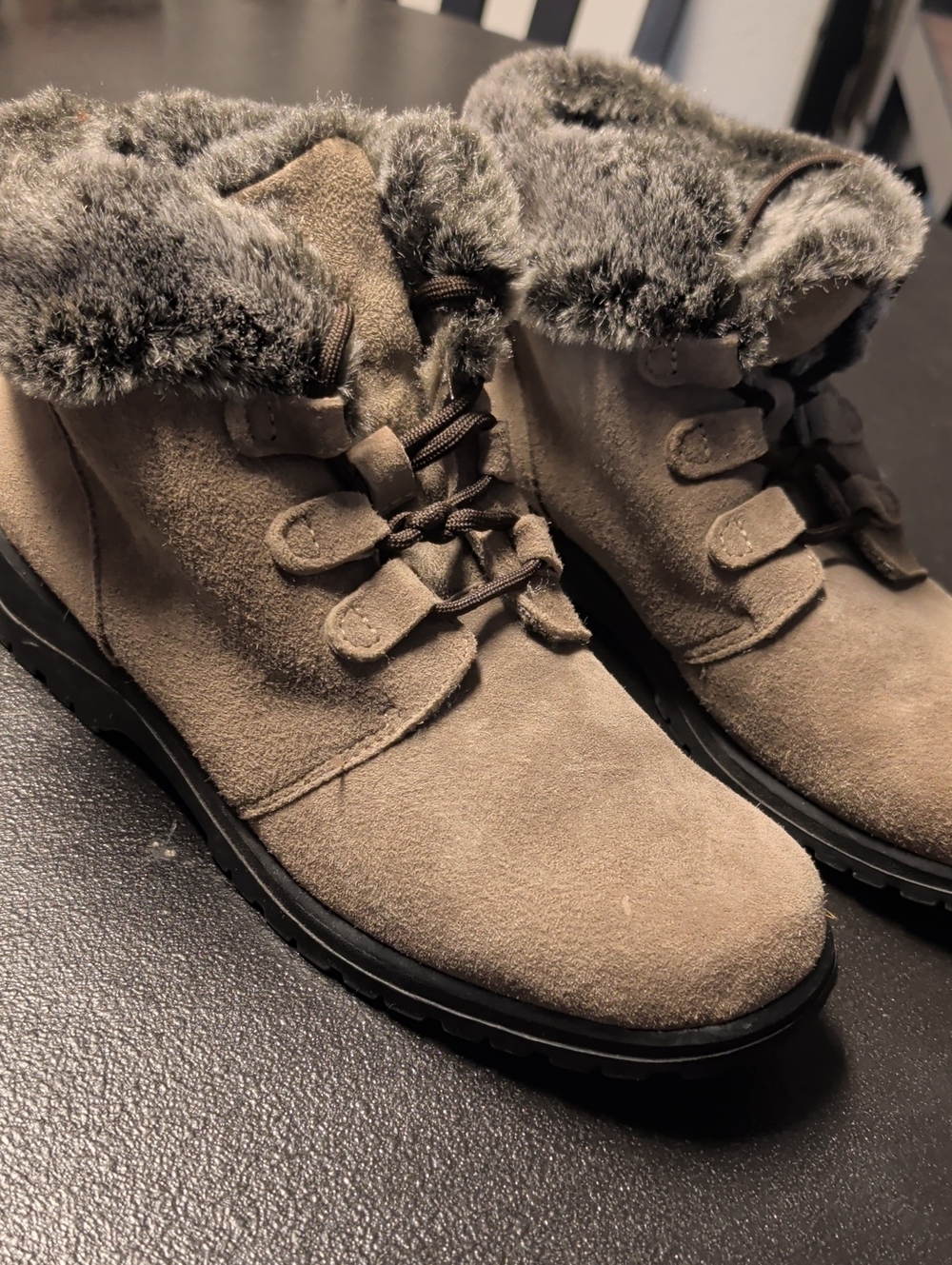 Cuddl Duds Brown Suede Faux Fur Lace-Up Ankle Booties Leather Upper